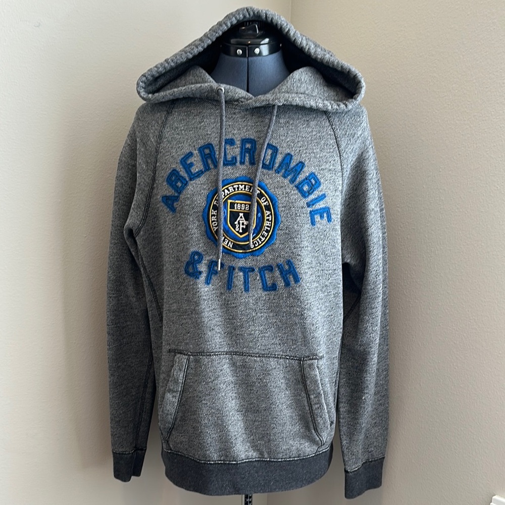 Abercrombie & Fitch Gray Sweatshirt Classic Collegiate Style